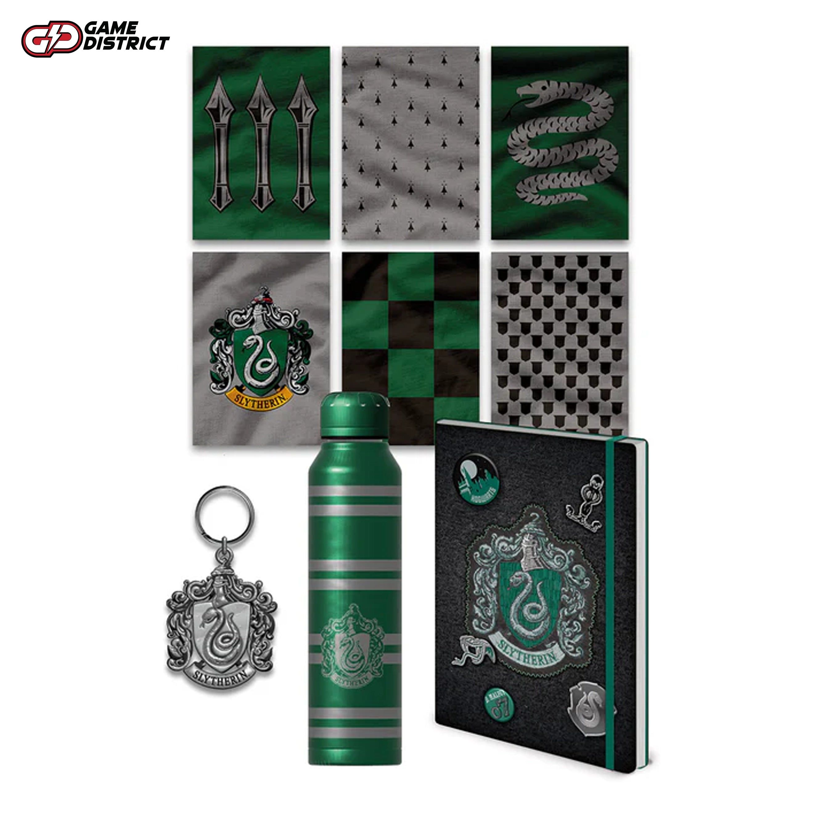 Slytherin Trunk with Body Strap: Close-up of the Harry Potter-themed green trunk featuring the Slytherin crest and strap.
